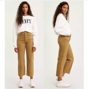 Levi's- RIBCAGE STRAIGHT ANKLE WOMEN'S PANTS Size 30